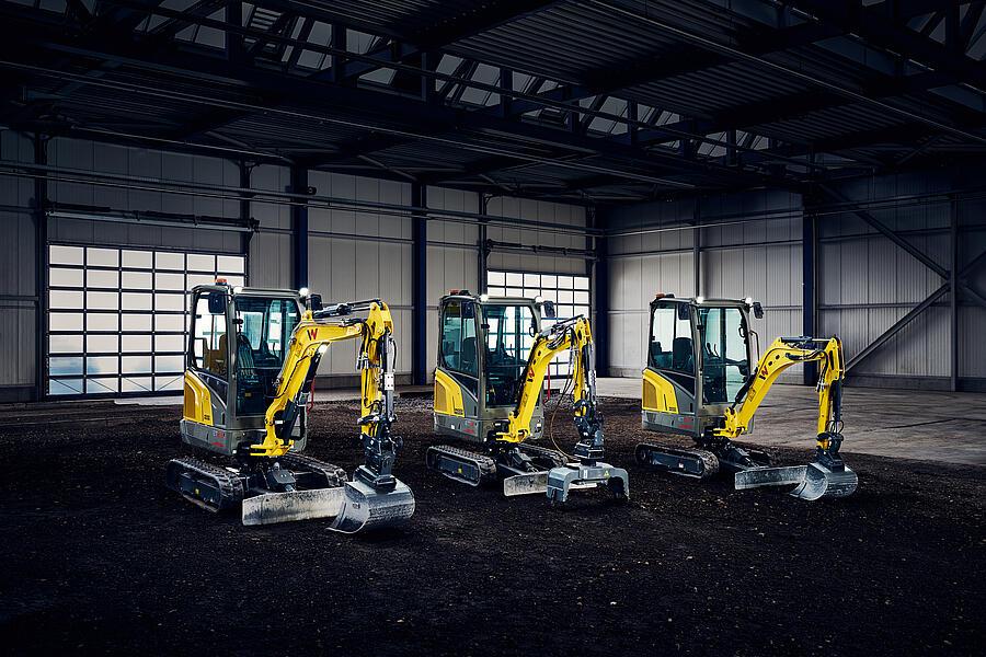 Wacker Neuson Minibagger ET18 ET20 ET25 im direkten Modellvergleich in Industriehalle